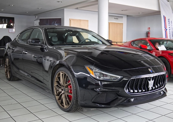 Maserati Ghibli cena 319900 przebieg: 33647, rok produkcji 2019 z Krynica-Zdrój małe 529